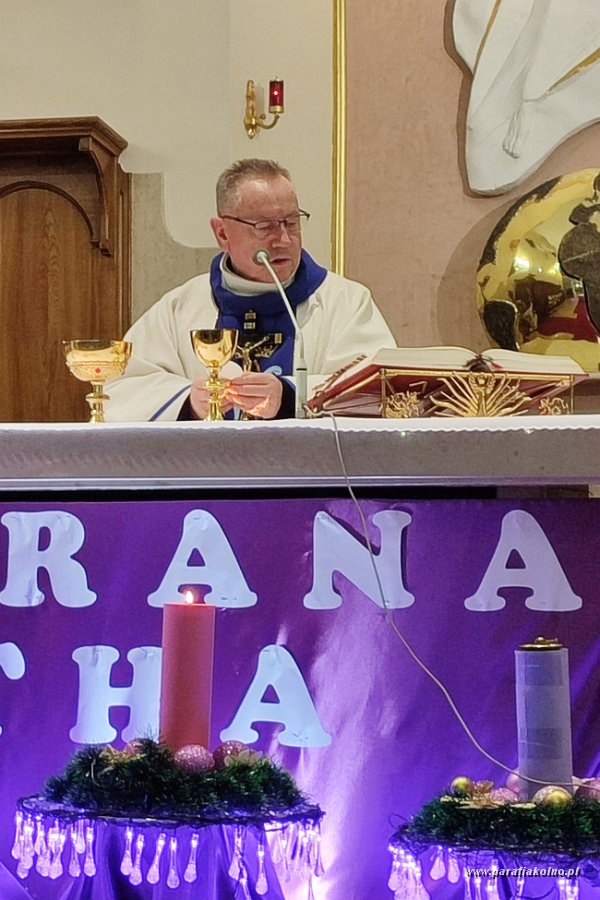 60 Wtorek - msza wieczorna.jpg